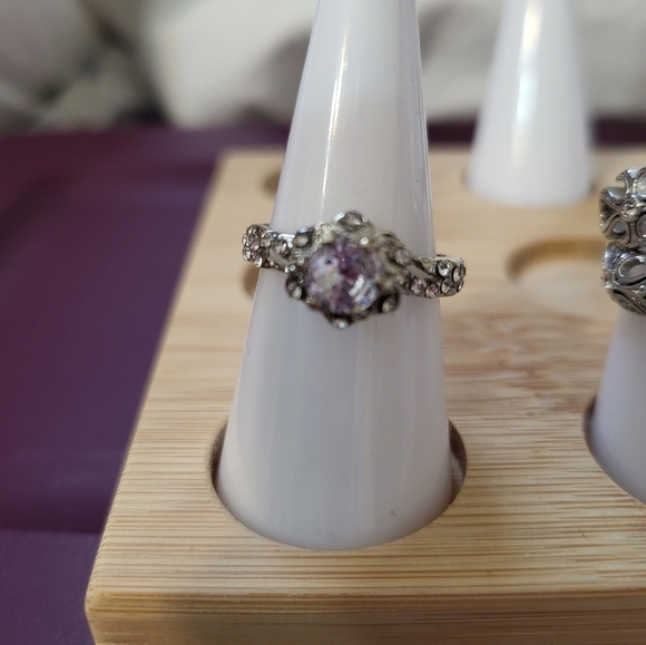 New Size 8 Bundle Of Rings - Picture 3 of 6